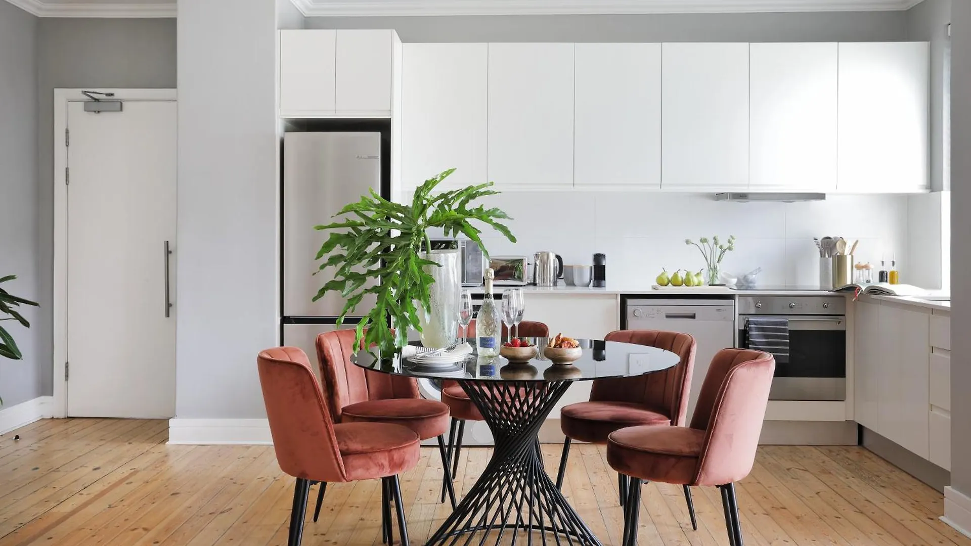 Warwick Mansions 5 Apartment Cape Town