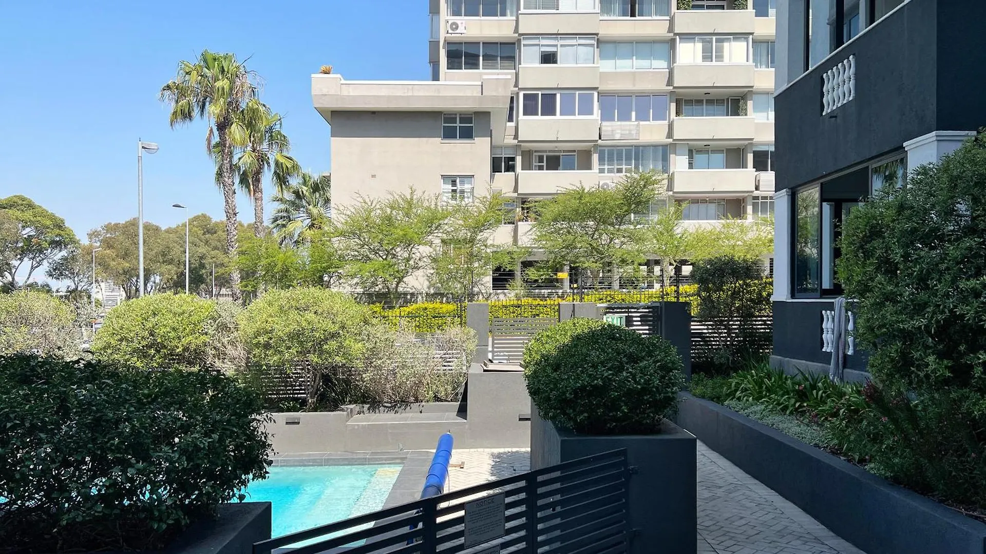 Warwick Mansions 5 Apartment Cape Town